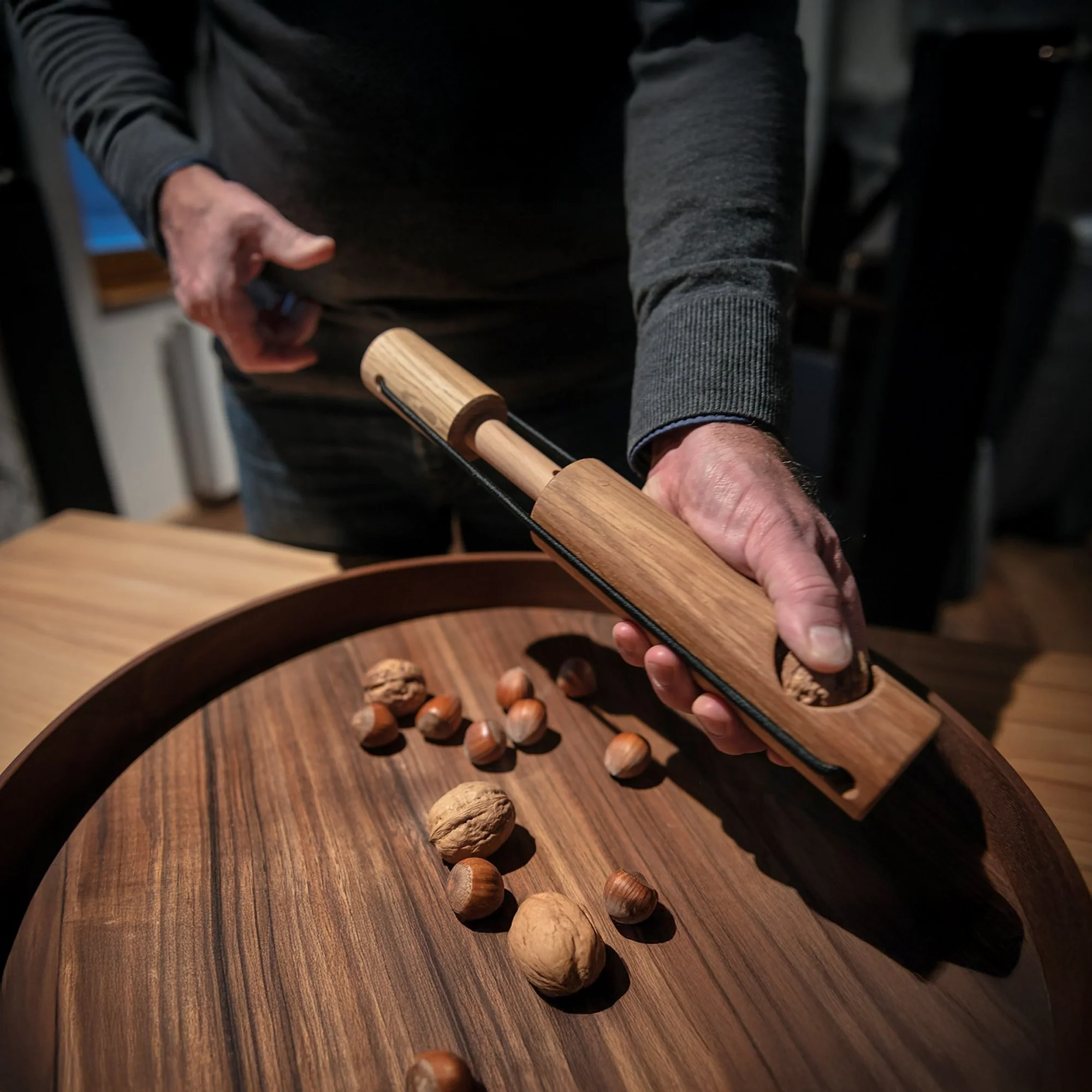 Nutcracker “Nuss Kracher” Made of Oak Wood, Innovative Design from the Black Forest, Made in Germany - Image 6